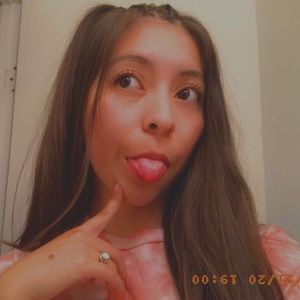 Meet your Posher, Monique